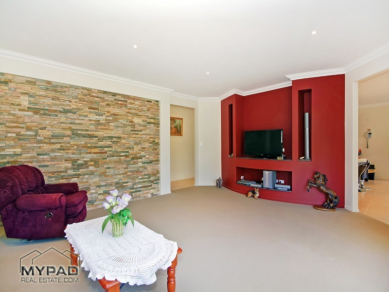 16-18 Blue Heeler Drive, New Beith QLD 4124