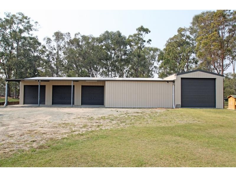 8 – 10 Waler Court, New Beith QLD 4124