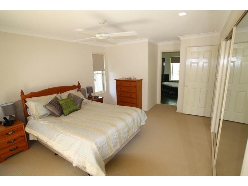 26-28 Vullers Drive, Greenbank QLD 4124