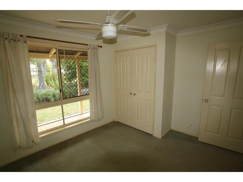 33-37 Bellenden Close, Munruben QLD 4125