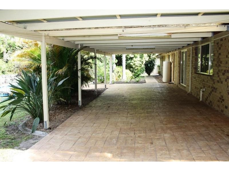 33-37 Bellenden Close, Munruben QLD 4125