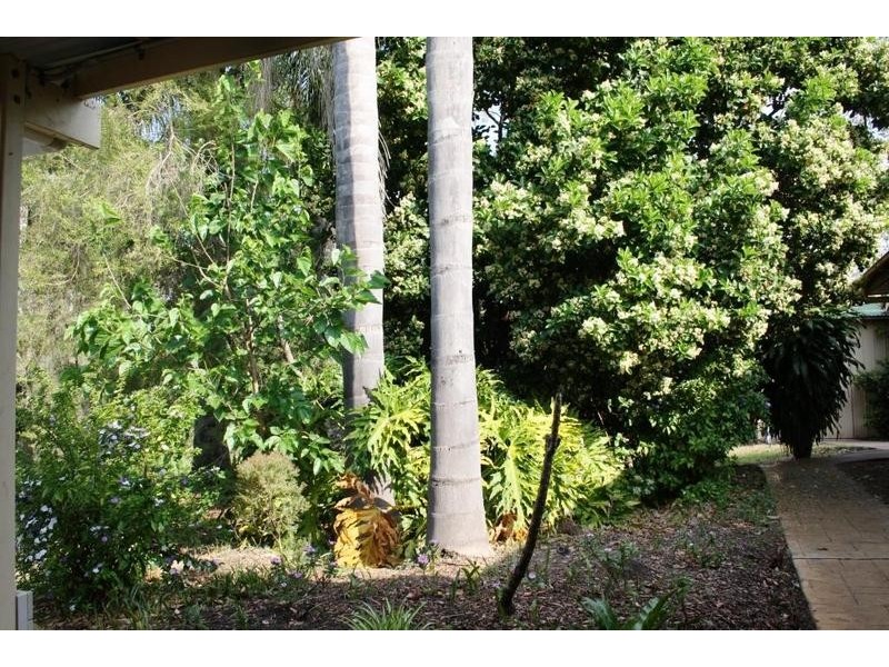 33-37 Bellenden Close, Munruben QLD 4125