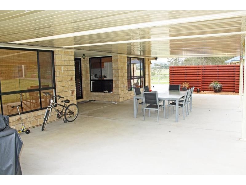 11 – 13 Windmill Close, New Beith QLD 4124