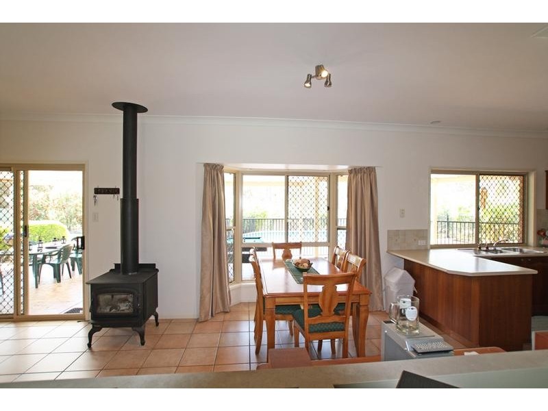 32 Coalstoun Court, Munruben QLD 4125