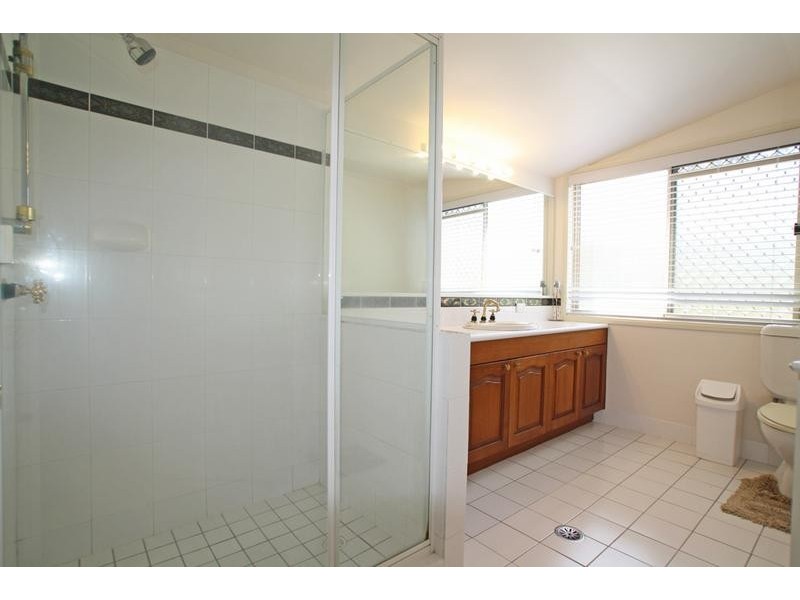 32 Coalstoun Court, Munruben QLD 4125