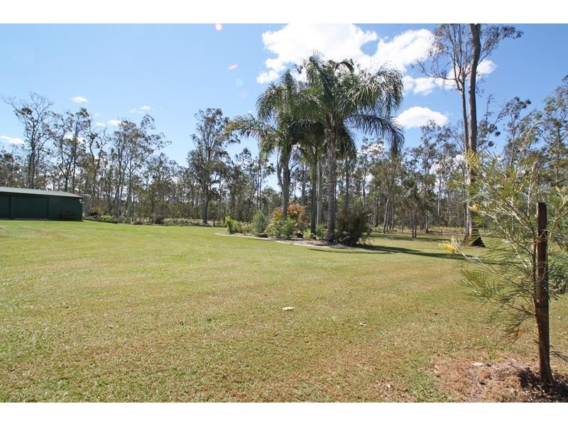 32 Coalstoun Court, Munruben QLD 4125