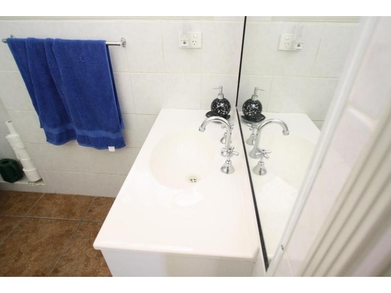 24 Veryan Street, Kingston QLD 4114