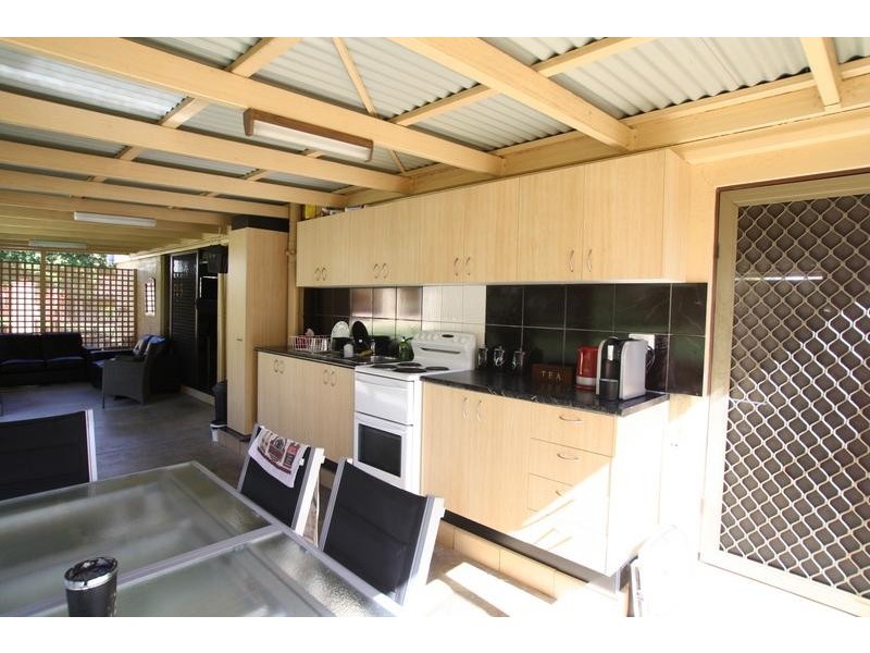 24 Veryan Street, Kingston QLD 4114
