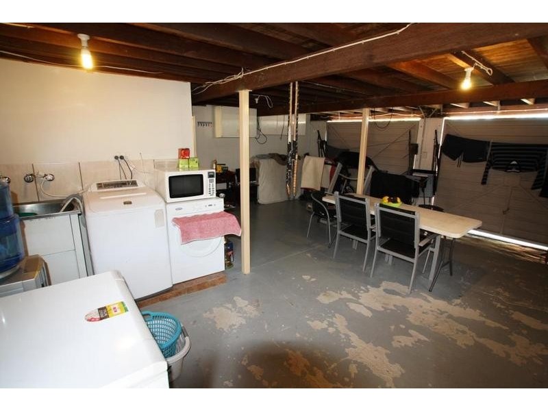 24 Veryan Street, Kingston QLD 4114