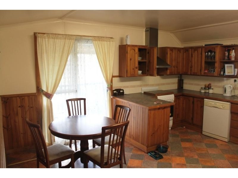 2 Hiscock Road, Woodhill QLD 4285