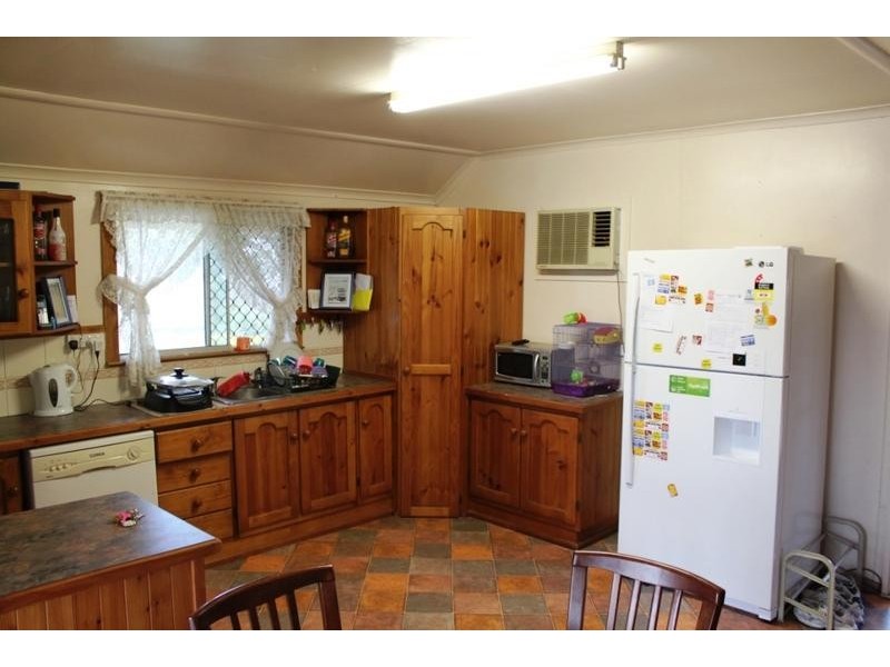 2 Hiscock Road, Woodhill QLD 4285