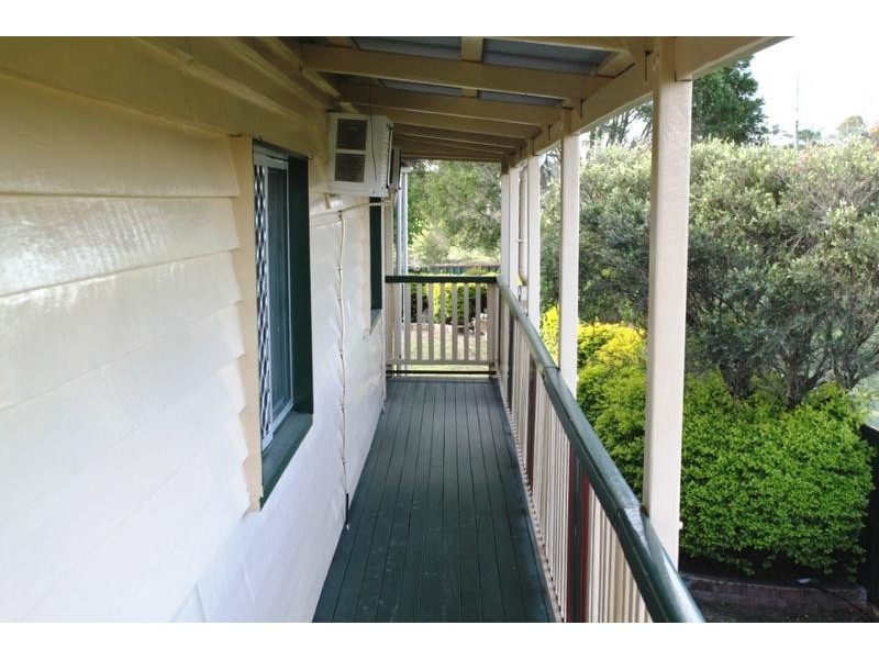 2 Hiscock Road, Woodhill QLD 4285
