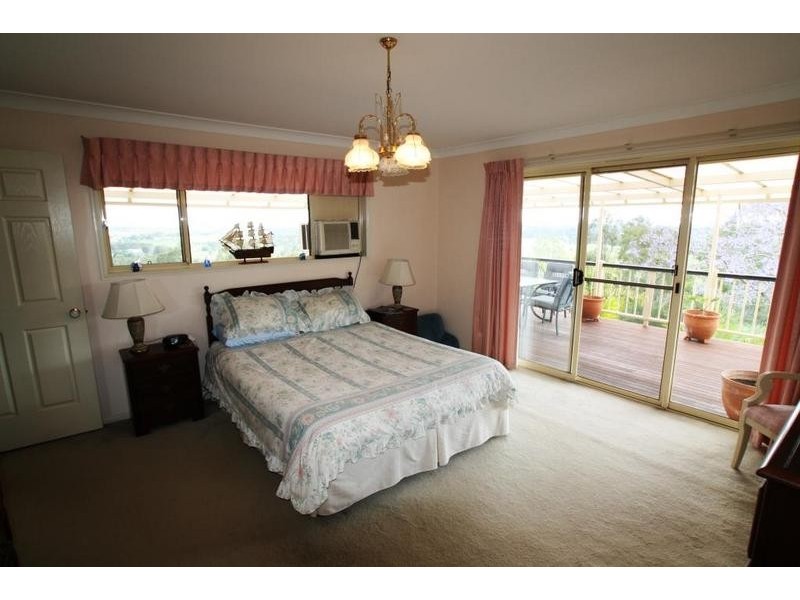 72 Pohon Drive, Tanah Merah QLD 4128