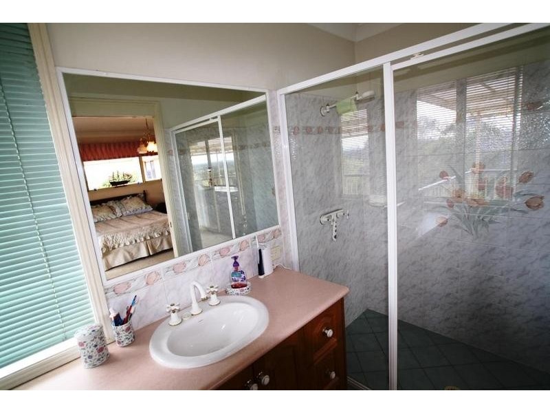 72 Pohon Drive, Tanah Merah QLD 4128