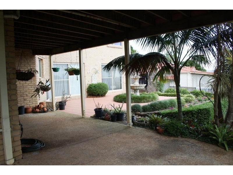 72 Pohon Drive, Tanah Merah QLD 4128