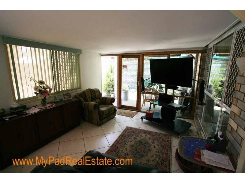 51-53 Chloe Dv, Munruben QLD 4125