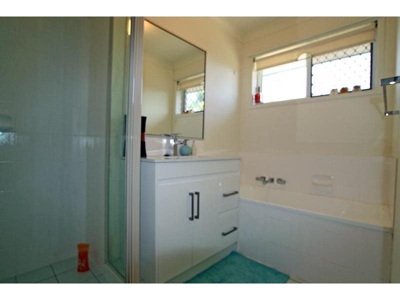 25 WENTWORTH TCE, Boronia Heights QLD 4124