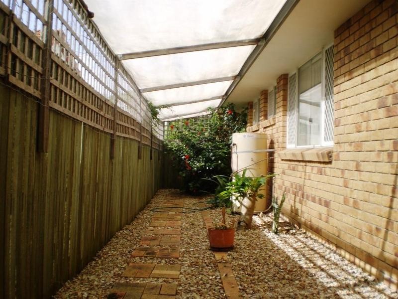 11 Windsong Court, Hillcrest QLD 4118