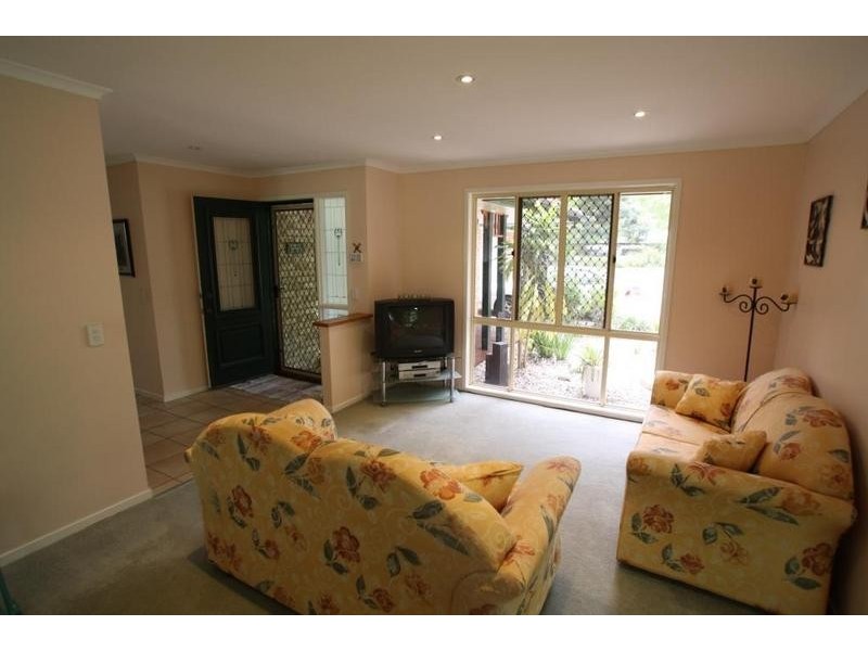 74-76 Carter Road, Munruben QLD 4125