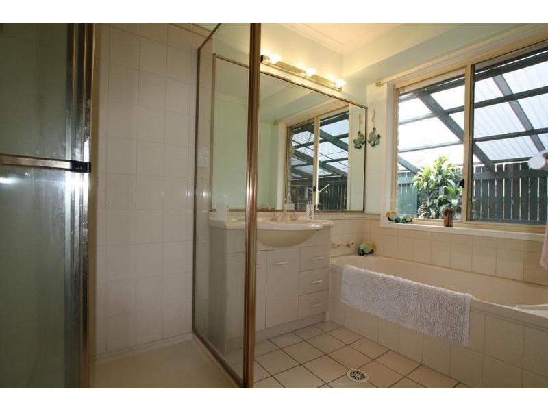 74-76 Carter Road, Munruben QLD 4125