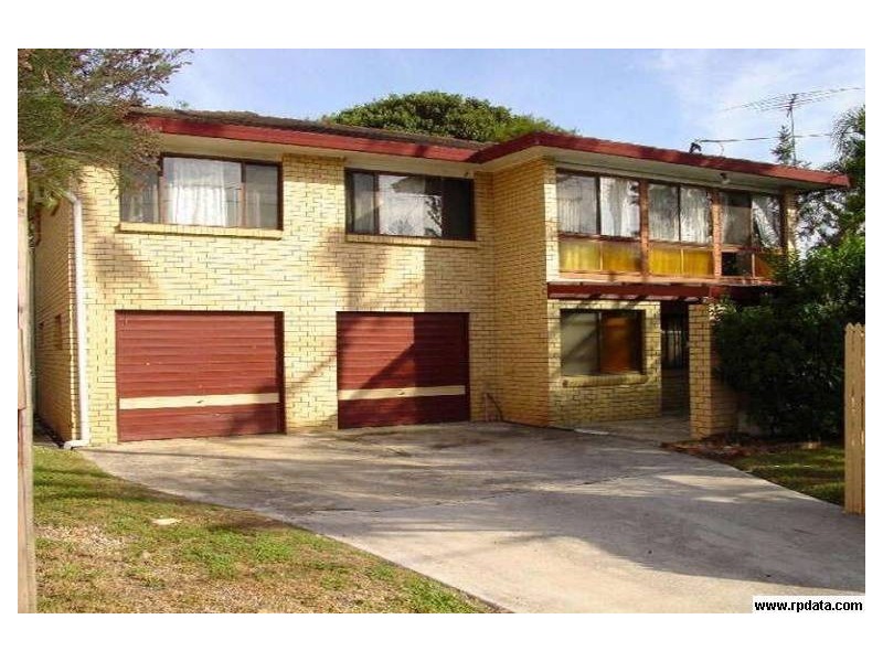 96 Conifer Street, Hillcrest QLD 4118