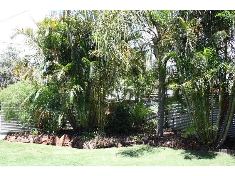 9 Booran Street, Lota QLD 4179