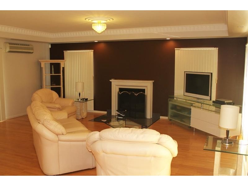 35-37 Parrot Street, Greenbank QLD 4124