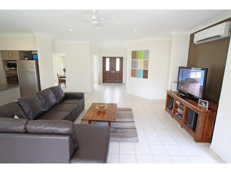 343-345 Equestrian Drive, New Beith QLD 4124
