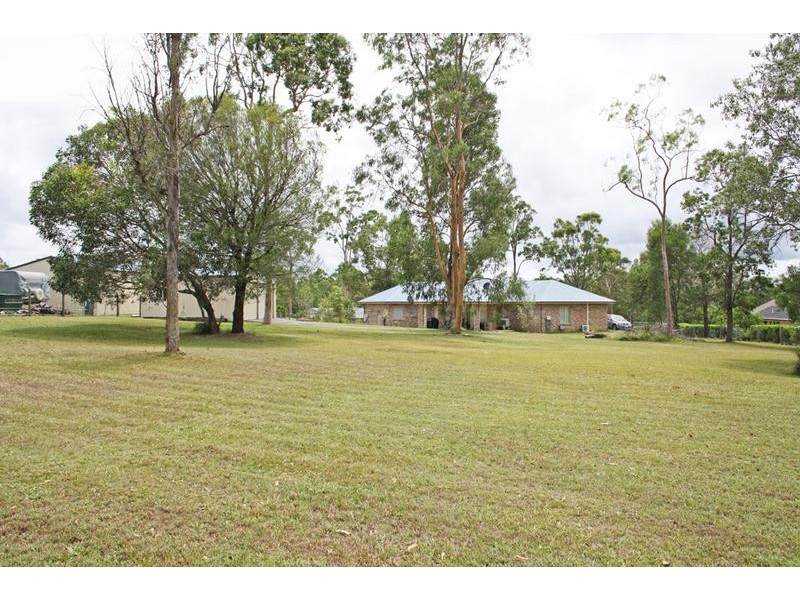 343-345 Equestrian Drive, New Beith QLD 4124