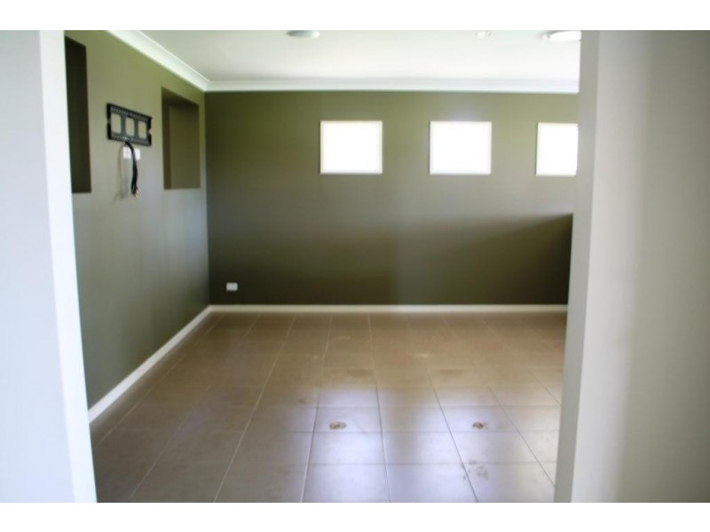 667-669 Silverwood Drive, Jimboomba QLD 4280