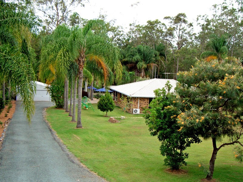 32-34 Grosvenor Court, Munruben QLD 4125