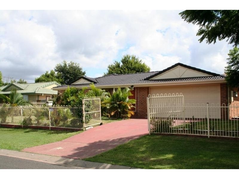 102 Highbury Drive, Redbank Plains QLD 4301