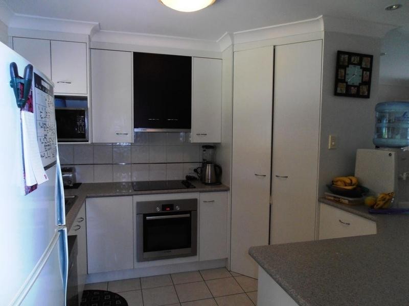 40 Regency Drive, Regents Park QLD 4118