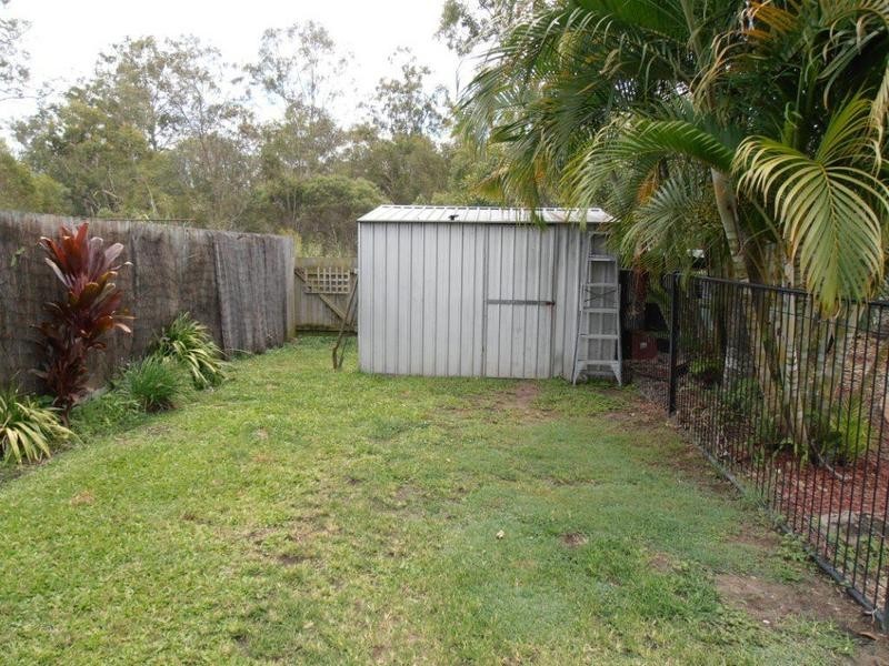40 Regency Drive, Regents Park QLD 4118