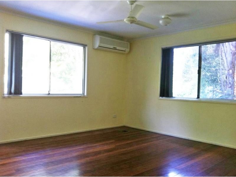 283-295 Thompson road, Greenbank QLD 4124