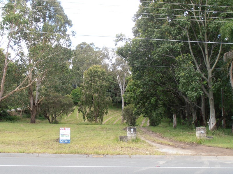7 Castile Crescent, Holmview QLD 4207