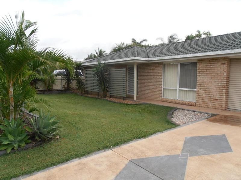 3 Paroo Place, Hillcrest QLD 4118