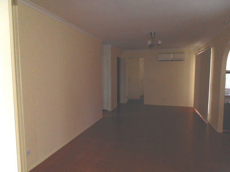 3 Paroo Place, Hillcrest QLD 4118