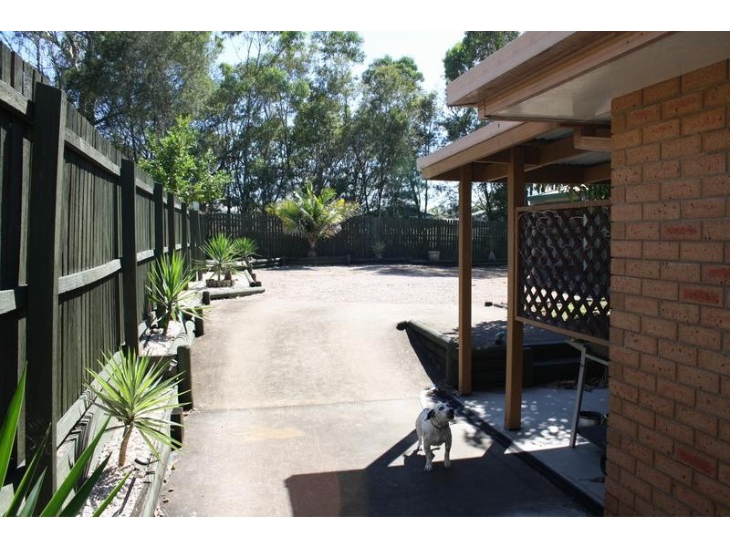 15 Calder Ct, Crestmead QLD 4132