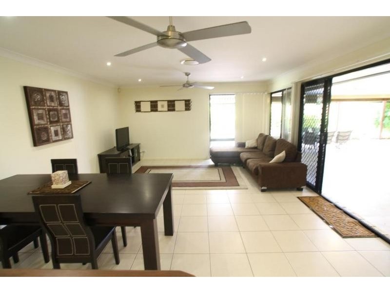 12-14 Spearlily Close, New Beith QLD 4124