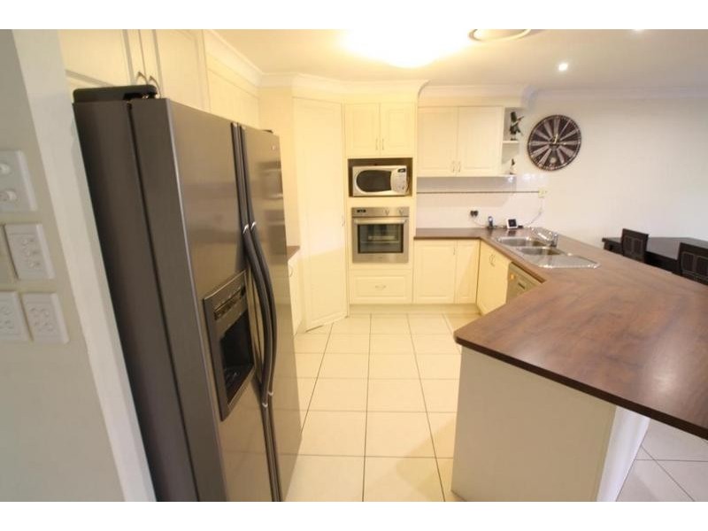 12-14 Spearlily Close, New Beith QLD 4124