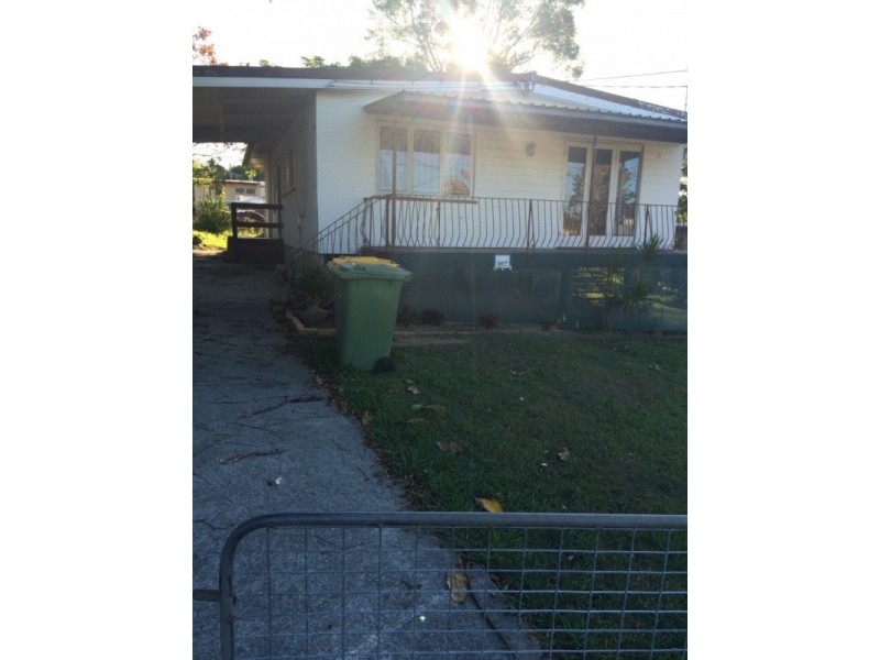 11 Dol Street, Woodridge QLD 4114