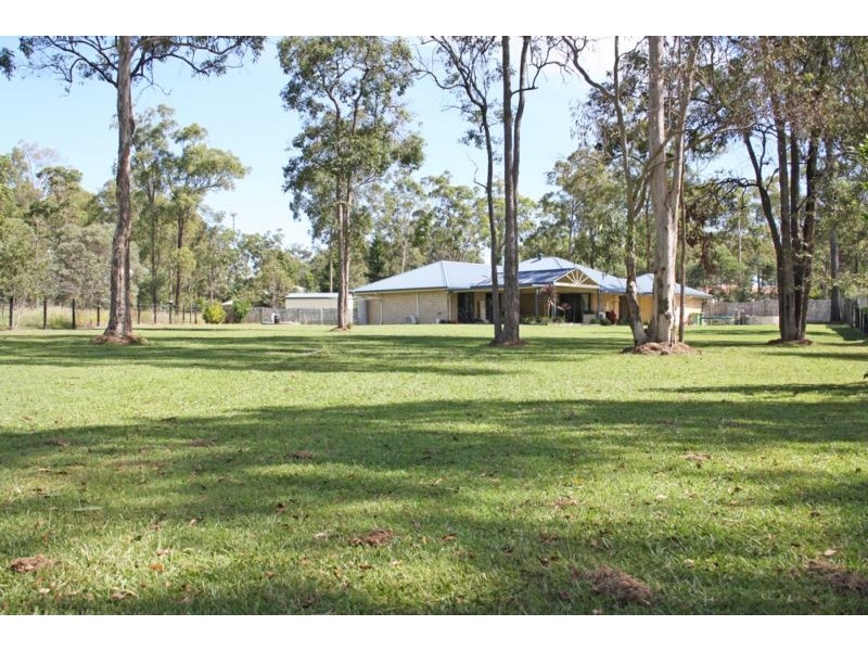 20-26 Sandstone Rd, Greenbank QLD 4124