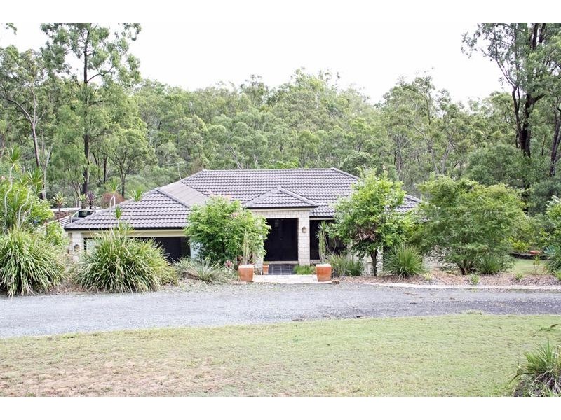 77 Huntingdale Road, Greenbank QLD 4124