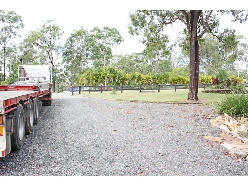 77 Huntingdale Road, Greenbank QLD 4124