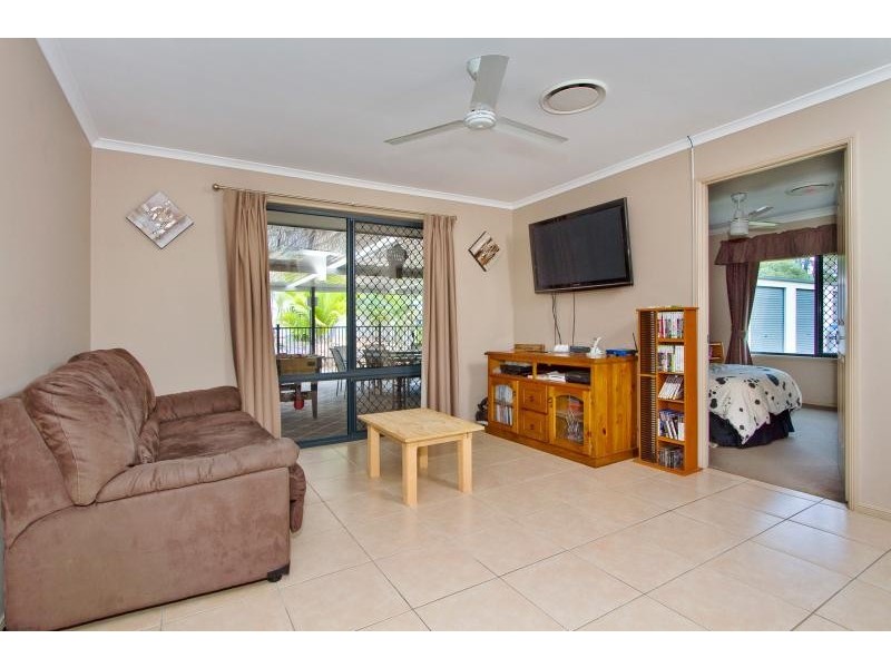 21 Border Crescent, New Beith QLD 4124