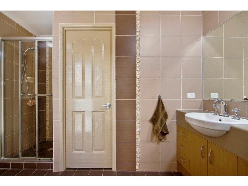 21 Border Crescent, New Beith QLD 4124