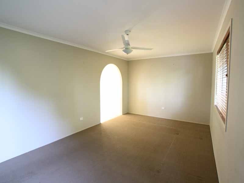 7 Lollard Street, Hillcrest QLD 4118