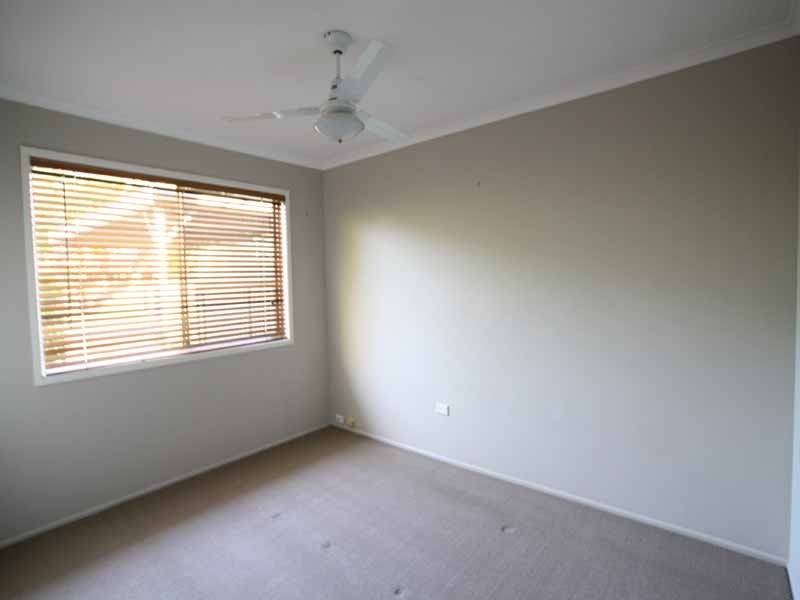 7 Lollard Street, Hillcrest QLD 4118