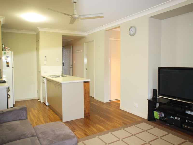 8 Turquoise Crs, Springfield QLD 4300